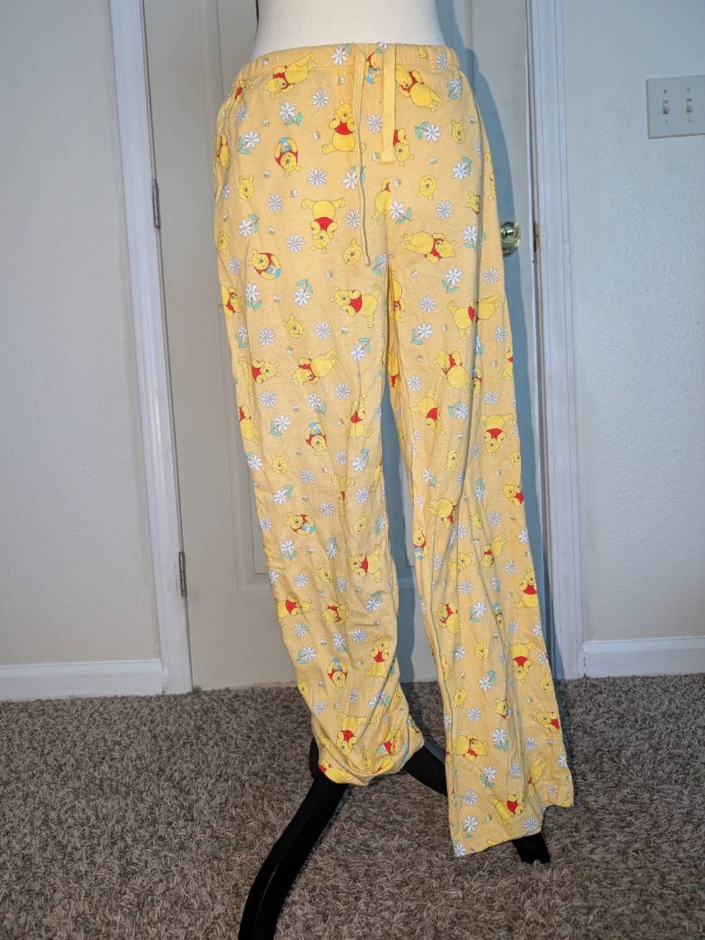 Disney Winnie the Pooh Pale Yellow Sleep Pants - Picture 8 of 9
